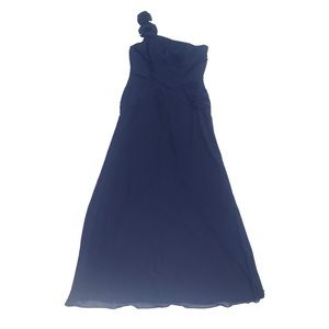 DAVID'S BRIDAL
floral detailed one shoulder chiffon dress - size 6